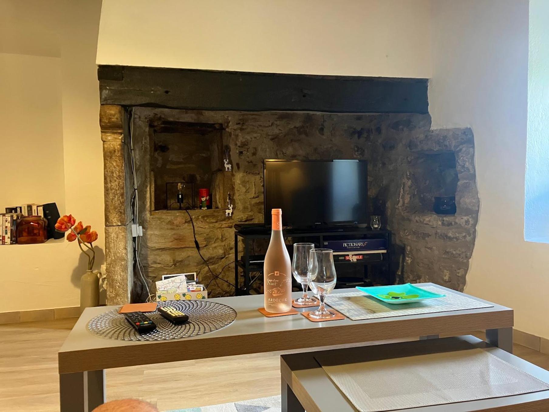 Gite La Serre - Maison De Village Au Calme Et Au Coeur Des Plus Beaux Sites Ardechois Гроспиер Екстериор снимка